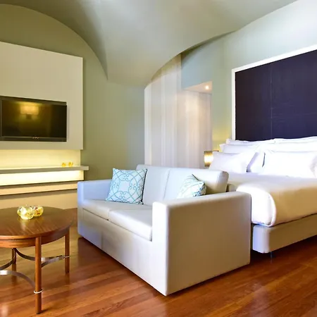De - Small Luxury Of The World Otel
