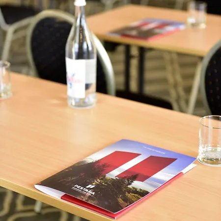 Hotel De - Small Luxury Of The World