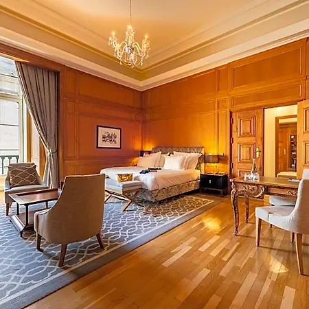 De - Small Luxury Of The World 5*