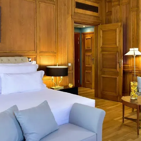 De - Small Luxury Of The World Hotel 5*