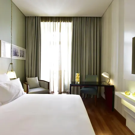 De - Small Luxury Of The World Лиссабон