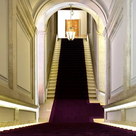 De - Small Luxury Of The World Лиссабон